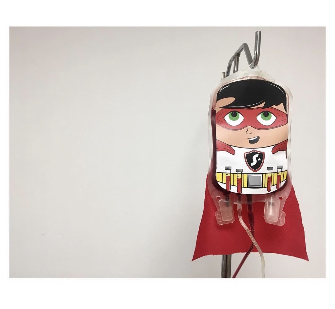 Bolsa de sangre ilustrada por Marta Contreras y Agramunt para el Banc de Sang i Teixits